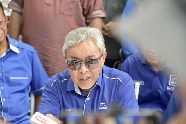 Penyokong Najib diseru sokong kerajaan perpaduan