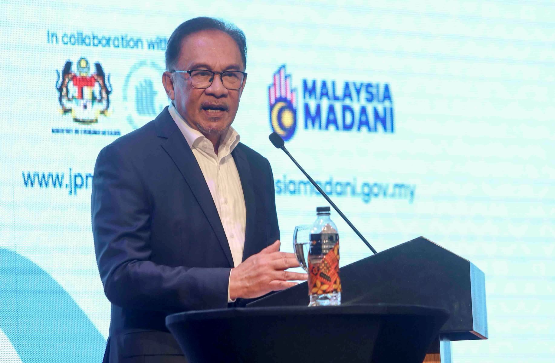 Bayaran Fasa 1 STR 2024 Dapat Ringankan Beban Rakyat – Anwar