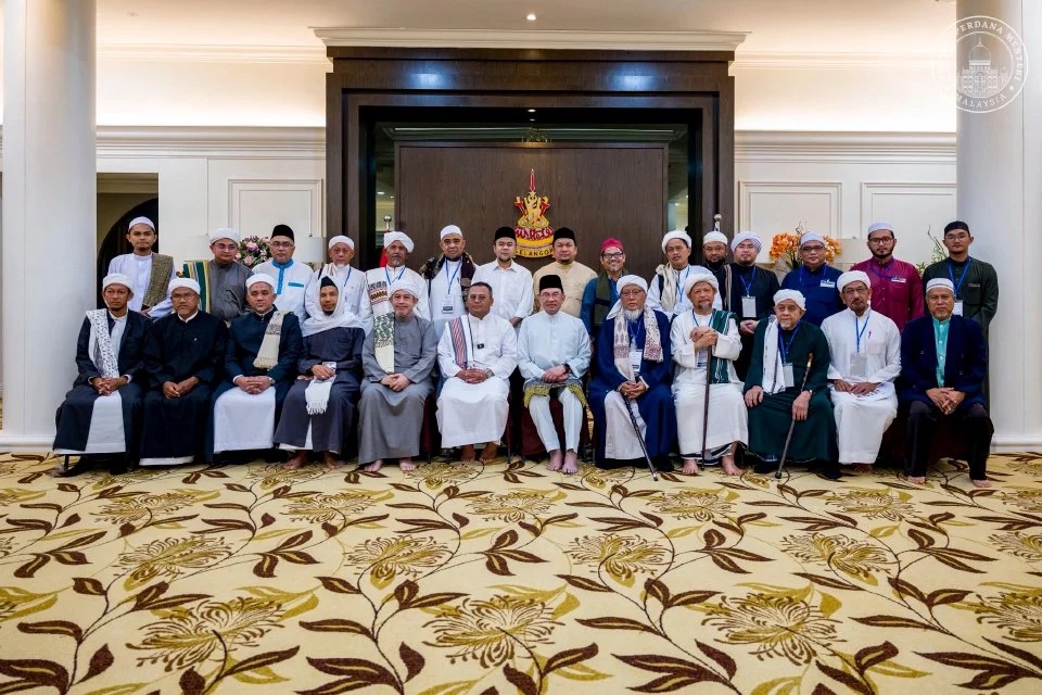 Pupuk ilmu, bina wahdatul fikr hadapi cabaran pelbagai penjuru – PM