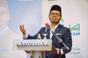 Rujuk pihak berautoriti untuk isu agama – Zulkifli