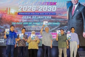 Isu tanah ladang komersial FELDA di Terengganu dijangka selesai dalam masa terdekat – TPM Ahmad Zahid