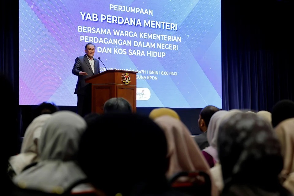 Penjawat awam Gred 15 ke bawah dapat BKK RM500, pesara RM250 – PM