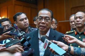 ‘Kapal tentera negara asing singgah di Malaysia bukan perkara baharu’ – Khaled Nordin