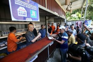 Penugasan statik penguat kuasa KPDN diperluas di stesen minyak berhampiran sempadan, kawasan berisiko tinggi – Menteri