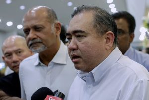 CAAM lanjut tempoh kredit fi dan caj serta rebat RM50 tiket penerbangan – Loke