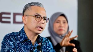 Dua kapal milik Malaysia dalam perjalanan pulang dari Selat Hormuz – Fahmi