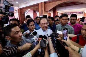 Krisis bekalan global: Kerajaan pertimbang hadkan pergerakan jemaah menteri – Anwar