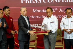 Penerbangan sulung AirBorneo buka lembaran baharu penerbangan Sarawak – Fadillah