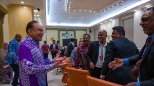 Pendidikan, kebajikan, kerjaya tunjang pemerkasaan masyarakat India – Anwar