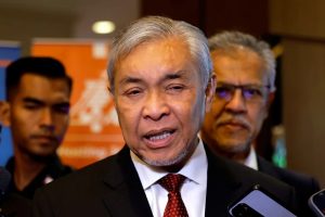 Henti isu 3R, hormati teguran Istana Negeri Sembilan – Zahid