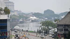 Sekolah terjejas jerebu di Sarawak dibuka semula mulai esok