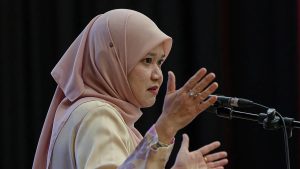 Program libat penceramah bebas tular dihenti serta-merta – Fadhlina