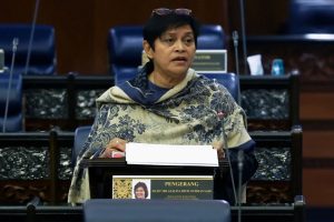 Langkah lepaskan kuasa eksekutif terhadap Parlimen perkukuh kebebasan institusi – Azalina