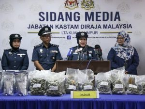 Kastam gagalkan cubaan seludup cip AI canggih RM49.5 juta